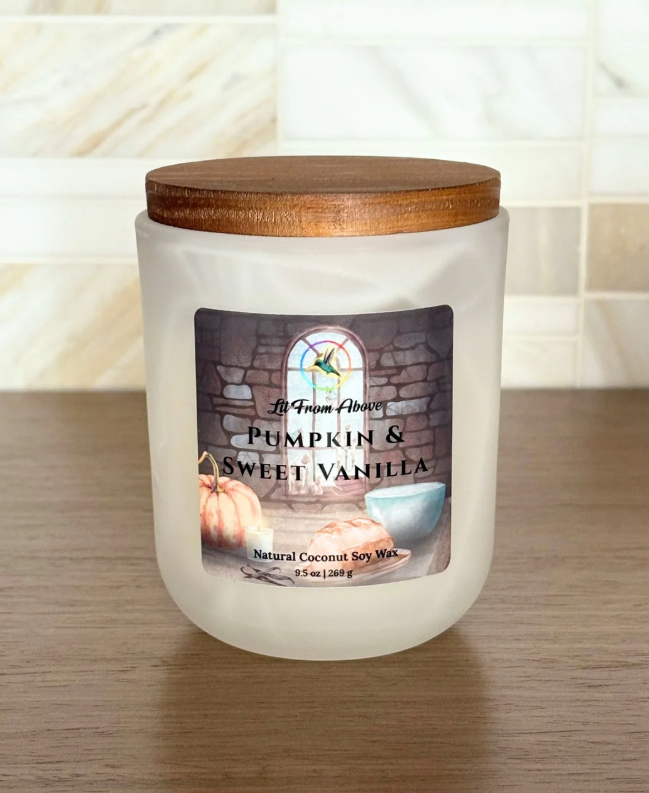Pumpkin & Sweet Vanilla • 9.5 oz